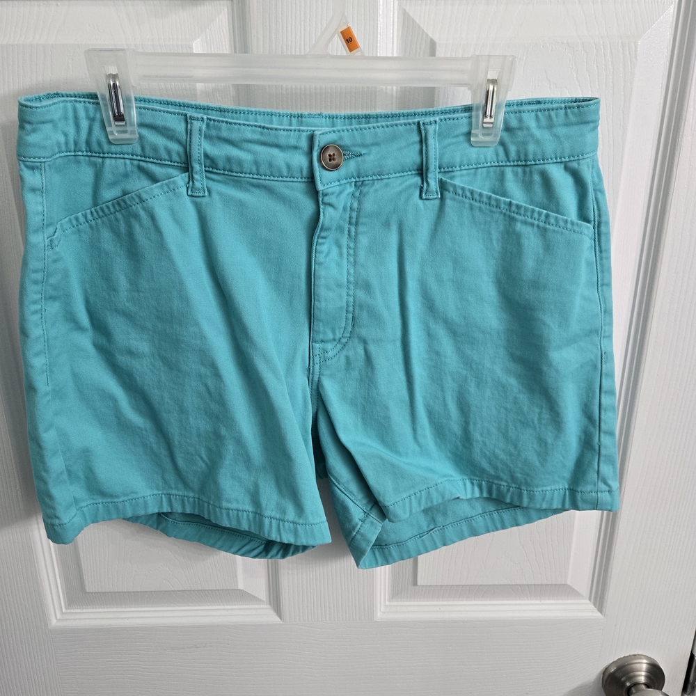 Stylish Teal Women's Bermuda Shorts - Picture 2 of 6